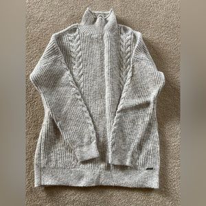 Abercrombie sweater